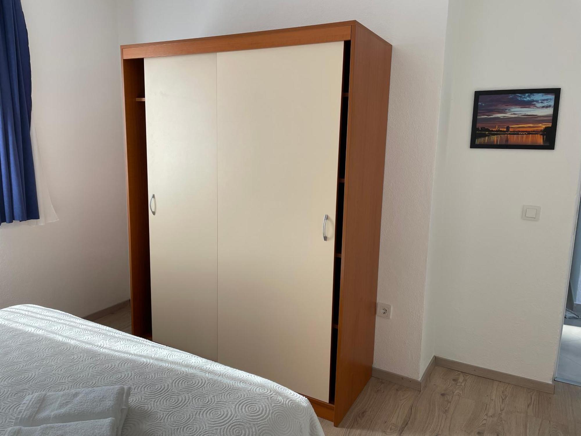 Apartments Angela Primosten Phòng bức ảnh